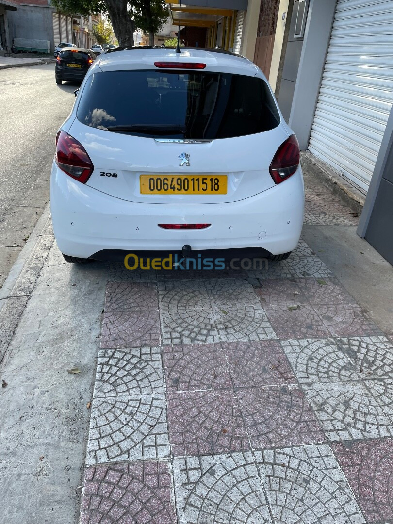 Peugeot 208 2015 Allure Facelift