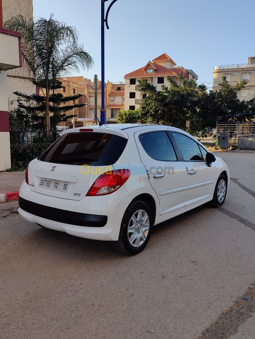 Peugeot 207 2012 