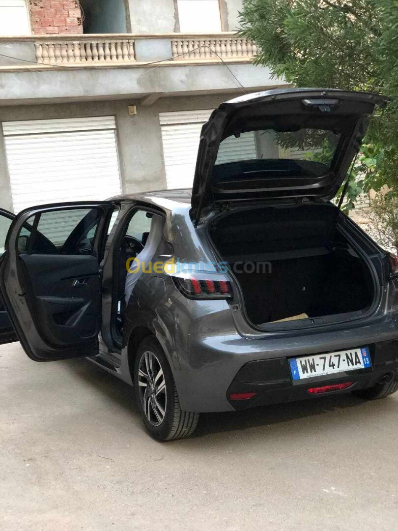 Peugeot 208 2022 Allure