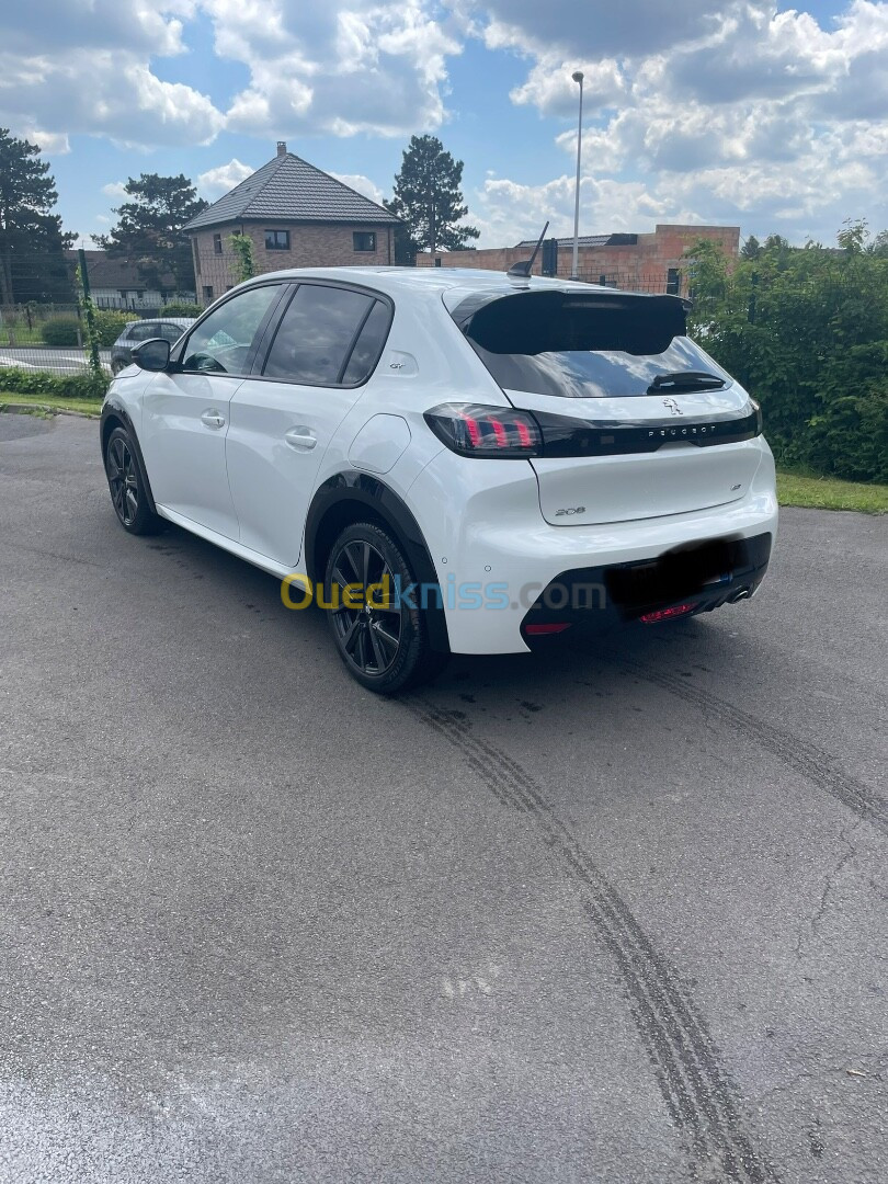 Peugeot 208 2021 GT Line