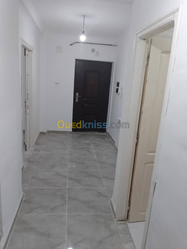 Location Appartement F3 Tipaza Tipaza