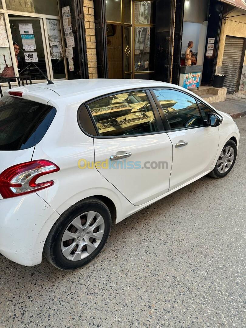 Peugeot 208 2013 208