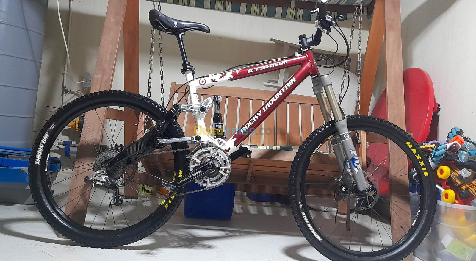 Velo VTT Enduro ( Rocky Mountain ETS-X50 Team )