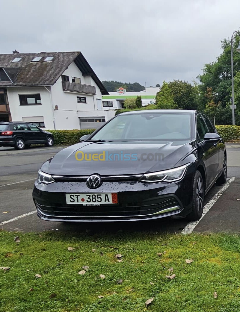 Volkswagen Golf 8 2023 Move