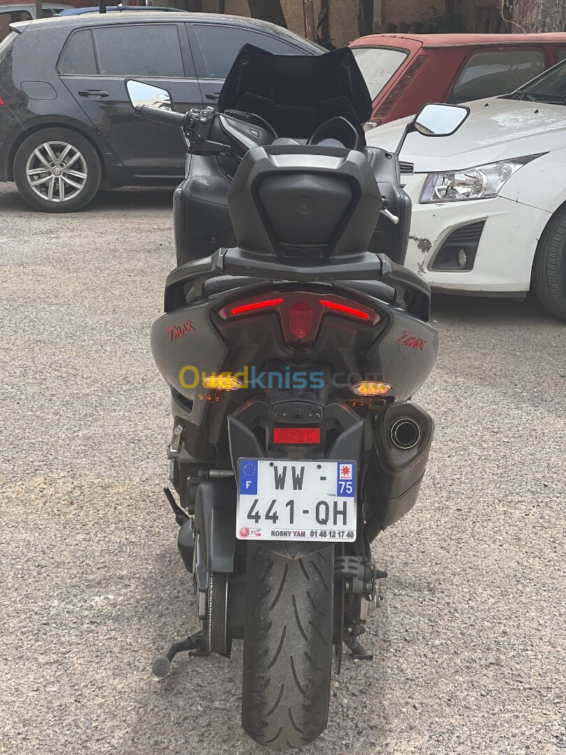 Yamaha T max 560 2021