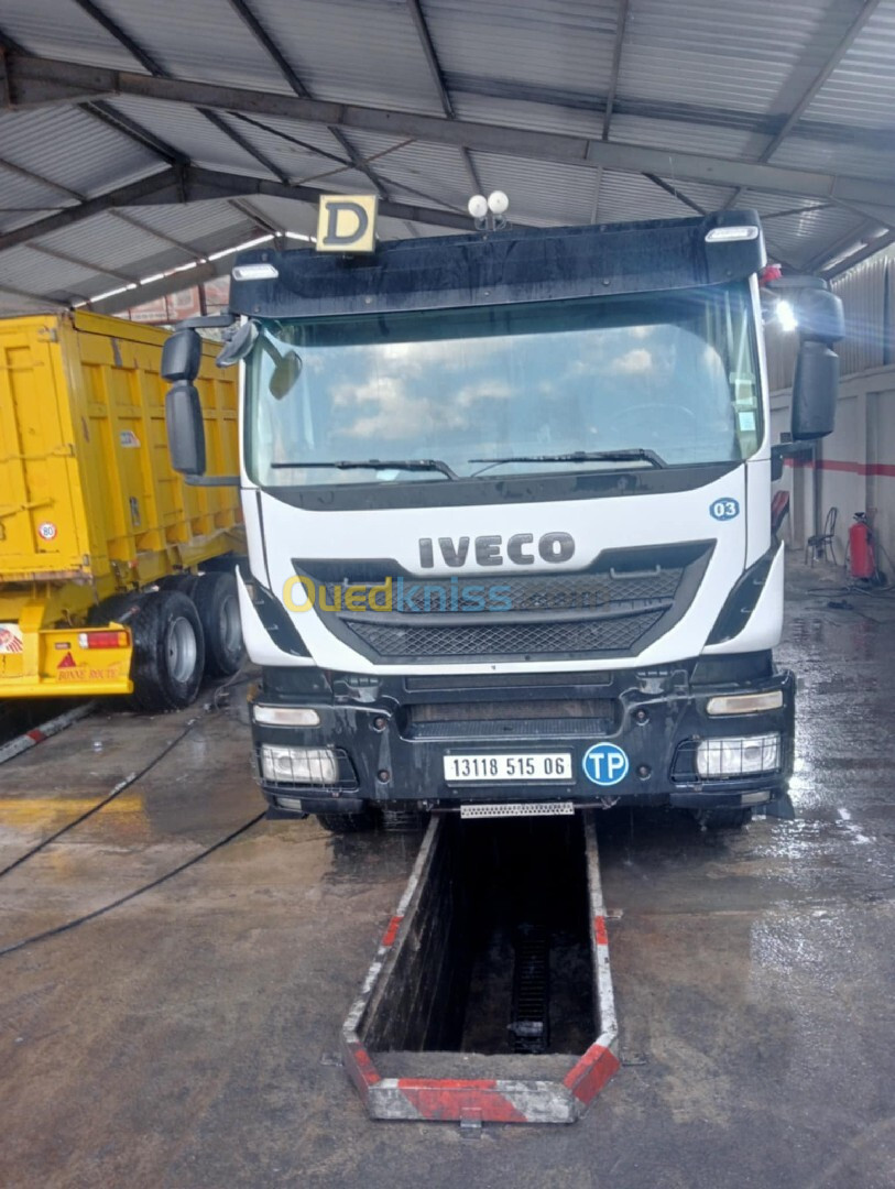 Iveco Trakker 420 2015