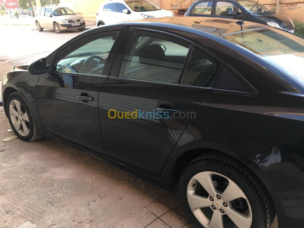 Chevrolet Cruze 2012 LT