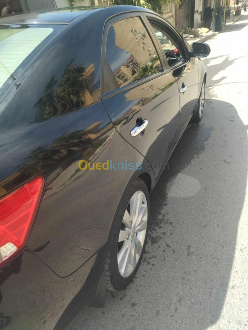 Kia Cerato 2012 CERATO