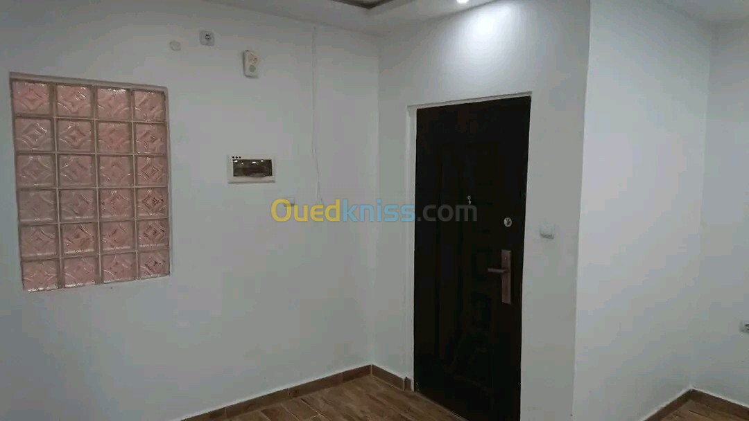 Location Appartement F3 Saïda Saida