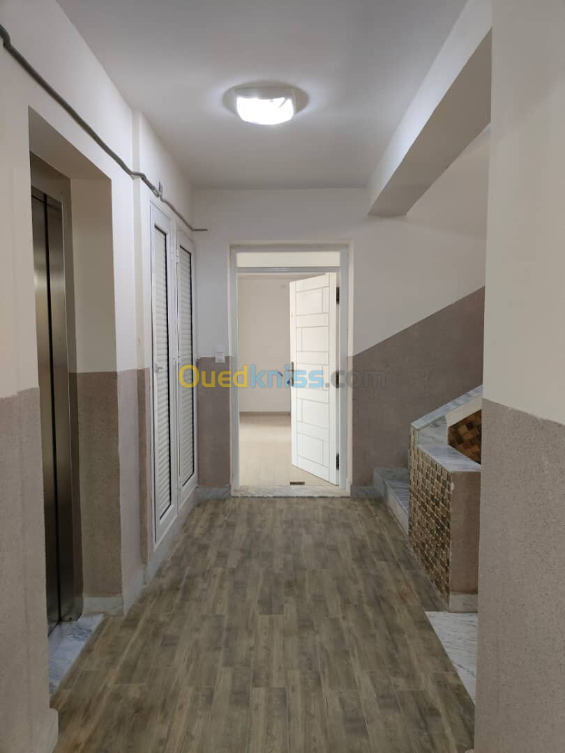 Vente Appartement F3 Alger Birkhadem