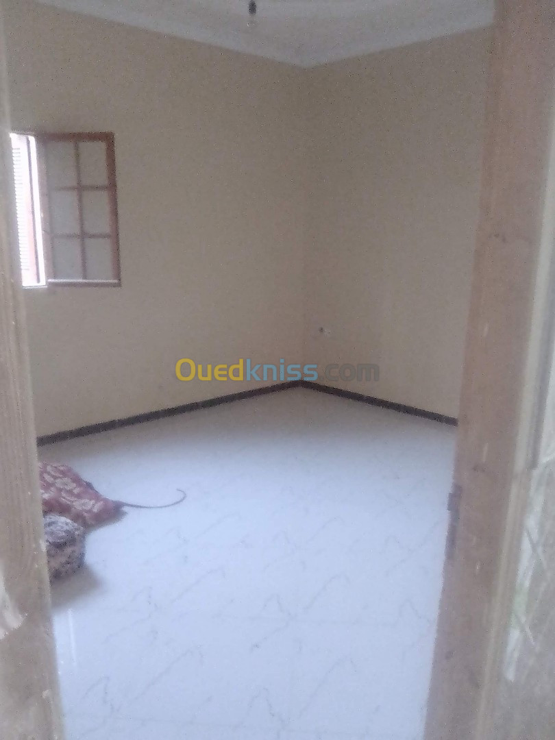 Vente Villa Tiaret Tiaret