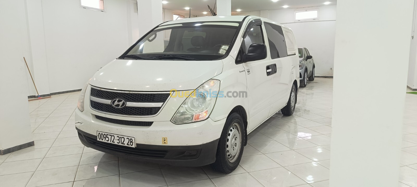 Hyundai H1 2012 Tolé