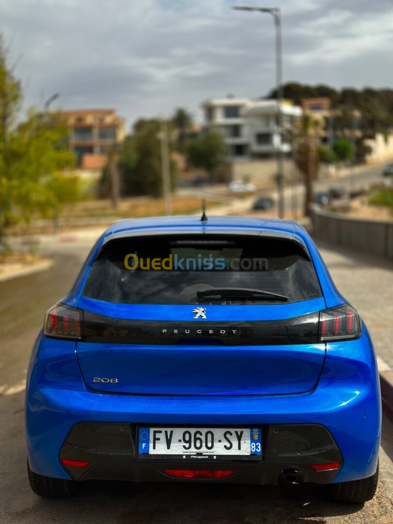 Peugeot 208 2020 