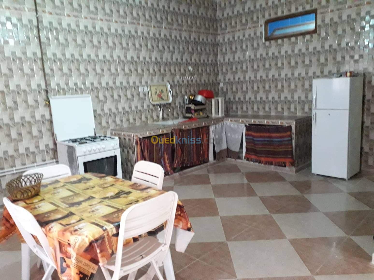 Location vacances Niveau De Villa F2 Tlemcen Marsa ben mhidi