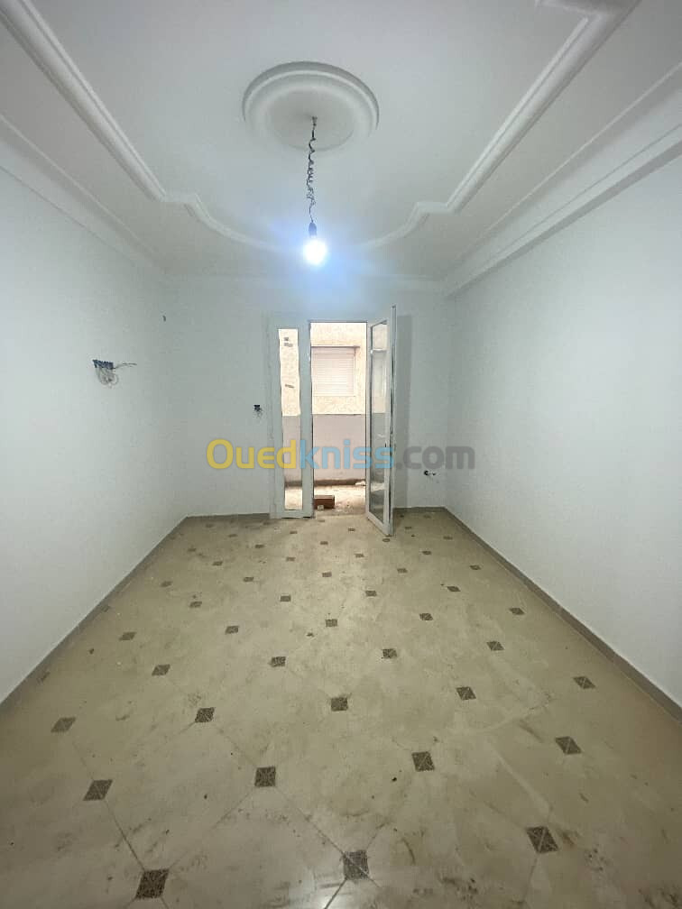 Vente Appartement F4 Alger Bordj el bahri