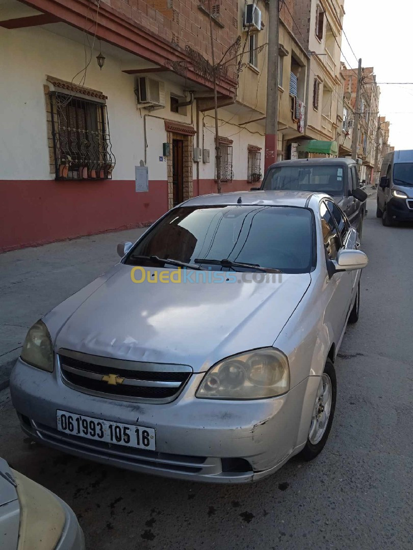 Chevrolet Optra 4 portes 2005 Optra 4 portes