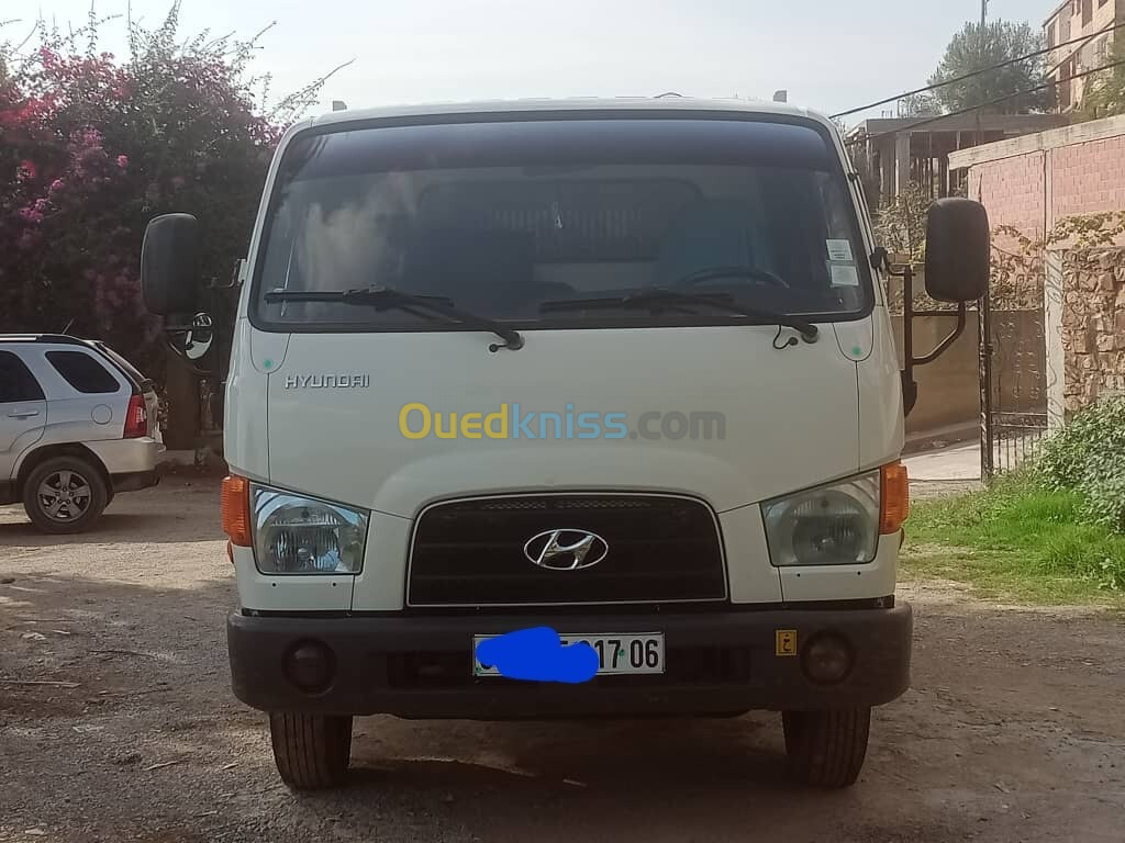 Hyundai Camion HD 65 a benne 1 ère main 2017