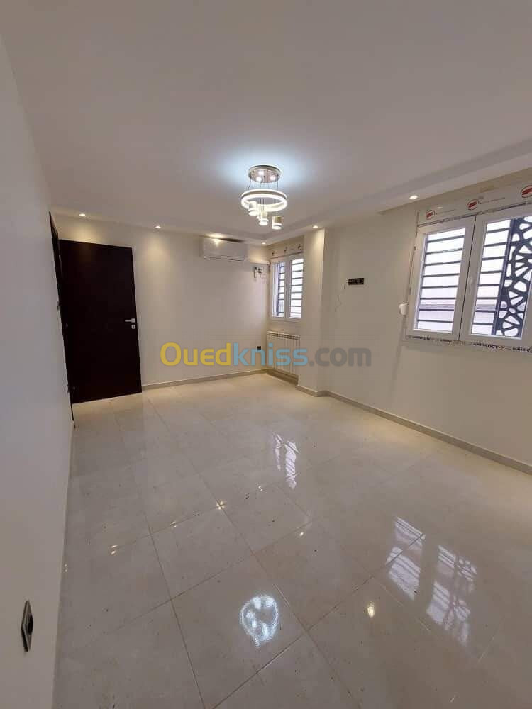 Vente Appartement F2 Alger Bordj el bahri