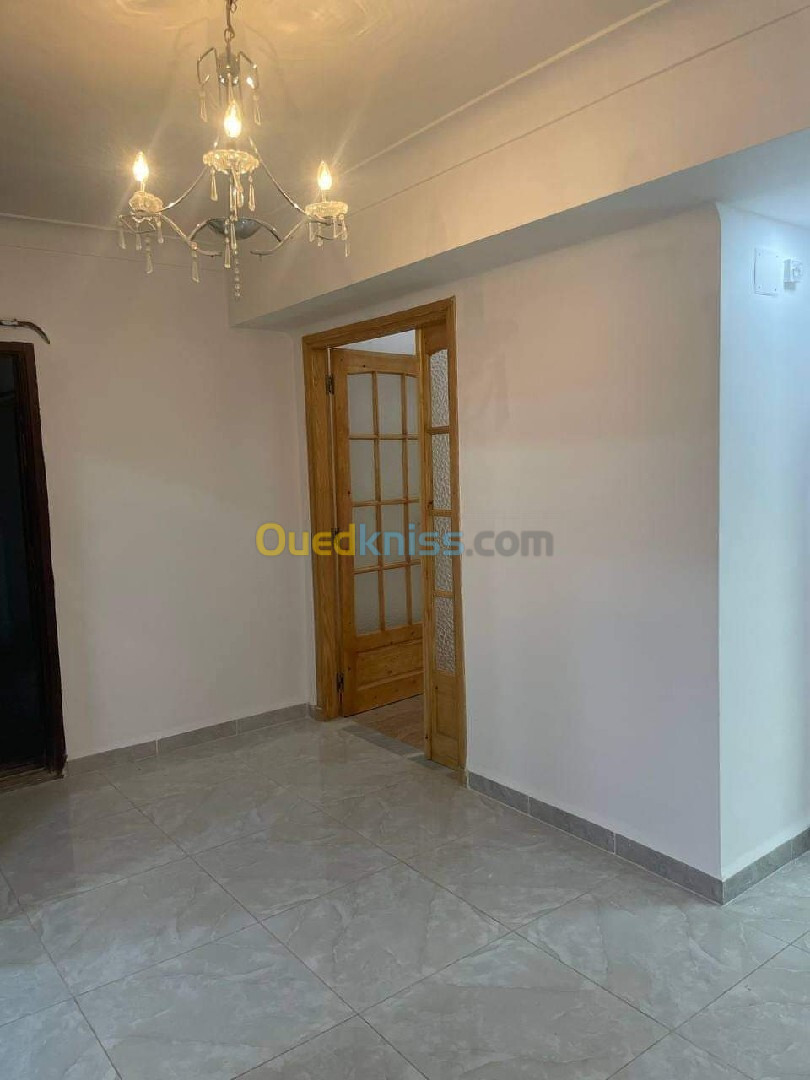 Vente Appartement F4 Alger Bordj el bahri