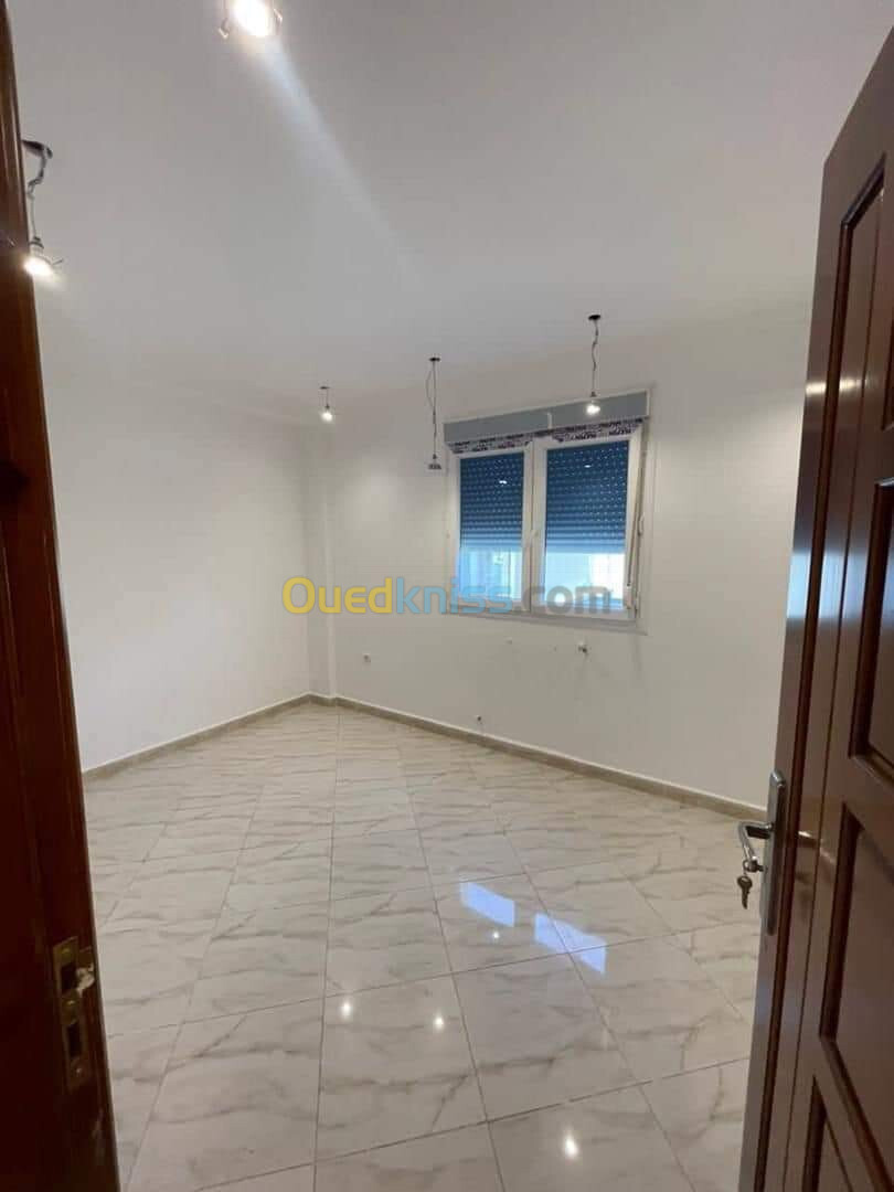 Vente Appartement F2 Alger Bordj el kiffan