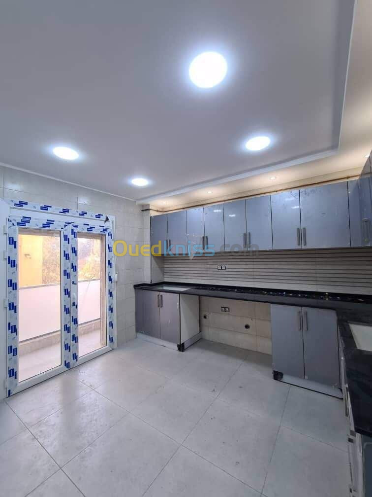 Vente Appartement F3 Alger Bordj el kiffan