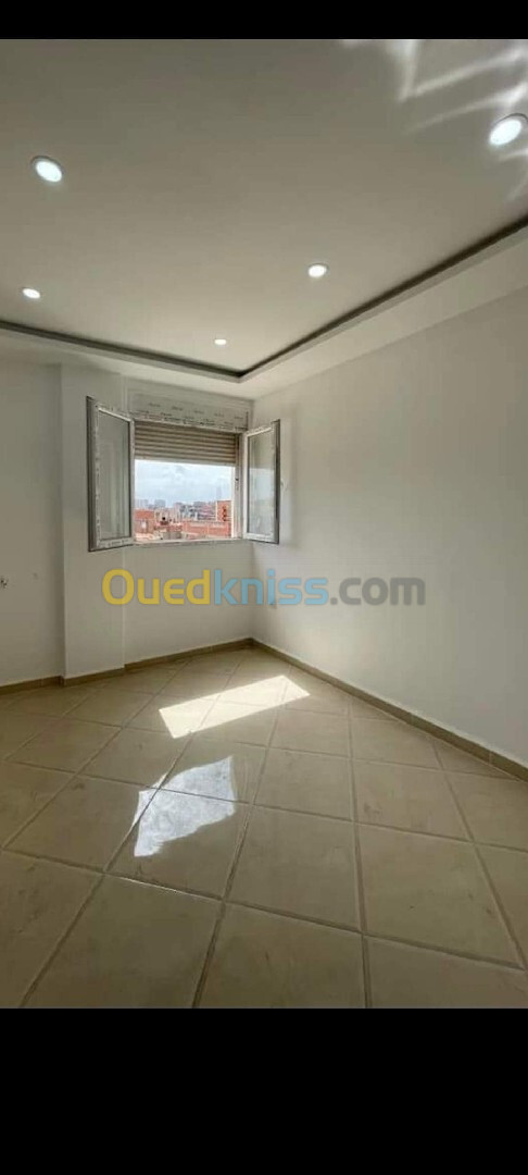 Vente Appartement F3 Alger Bordj el kiffan