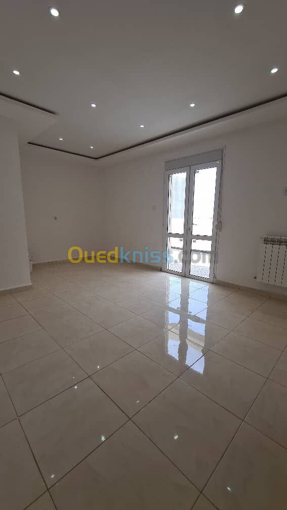 Vente Appartement F3 Alger Bordj el kiffan