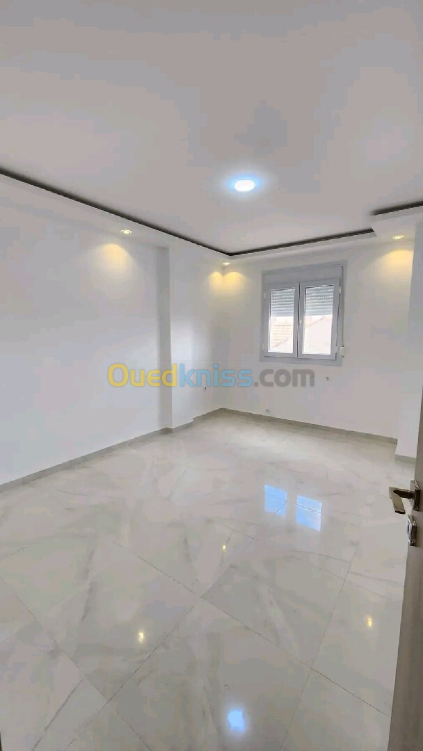 Vente Appartement F2 Alger Bordj el kiffan