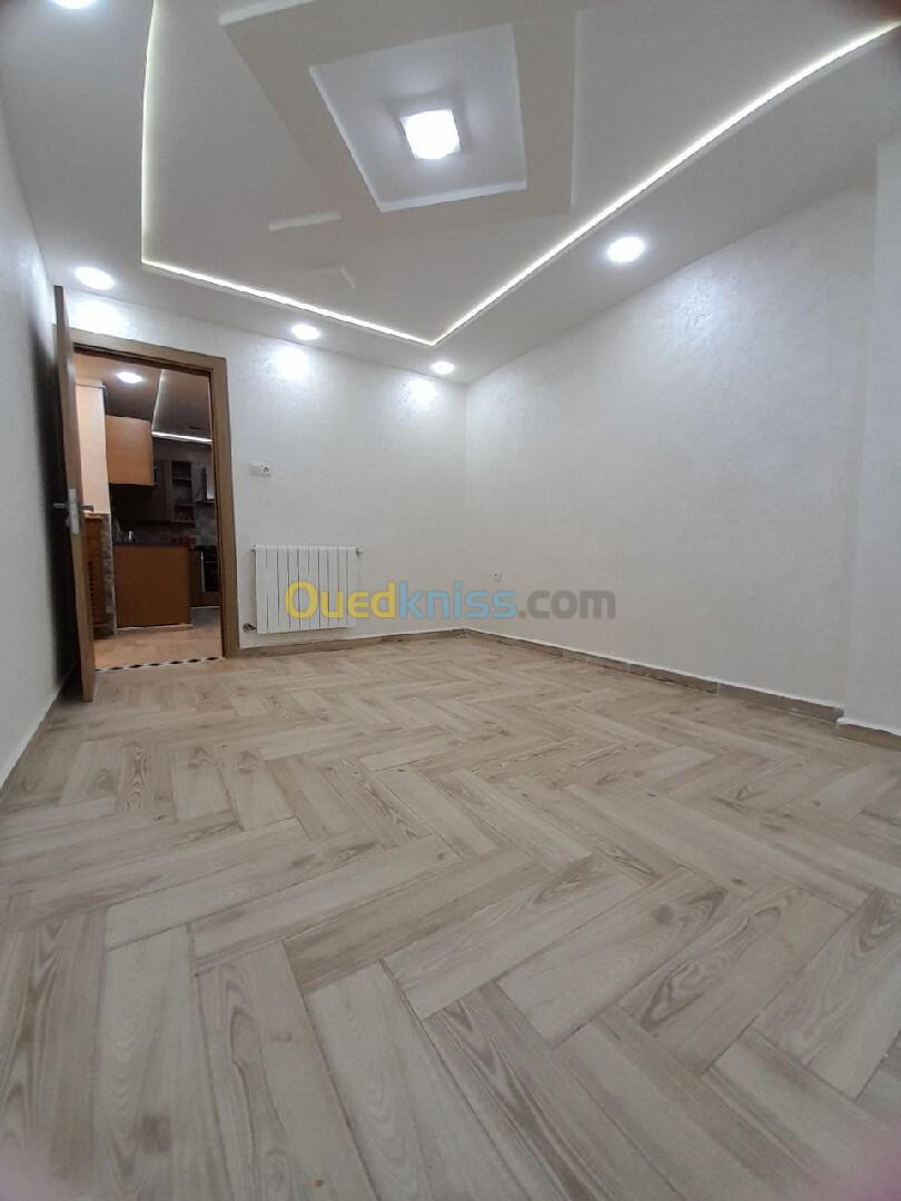 Vente Appartement F2 Alger Bordj el kiffan