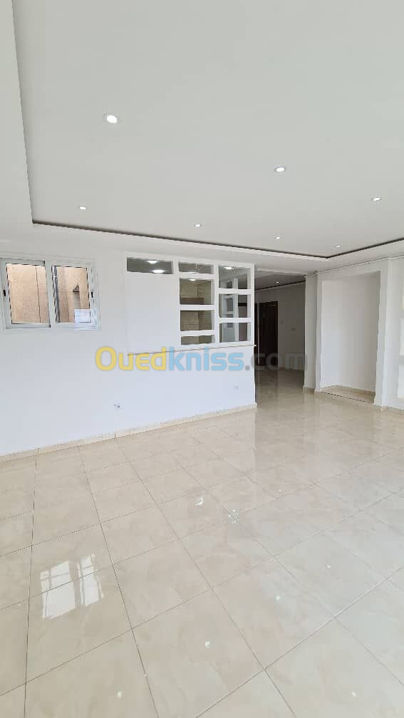 Vente Appartement F3 Alger Bordj el kiffan