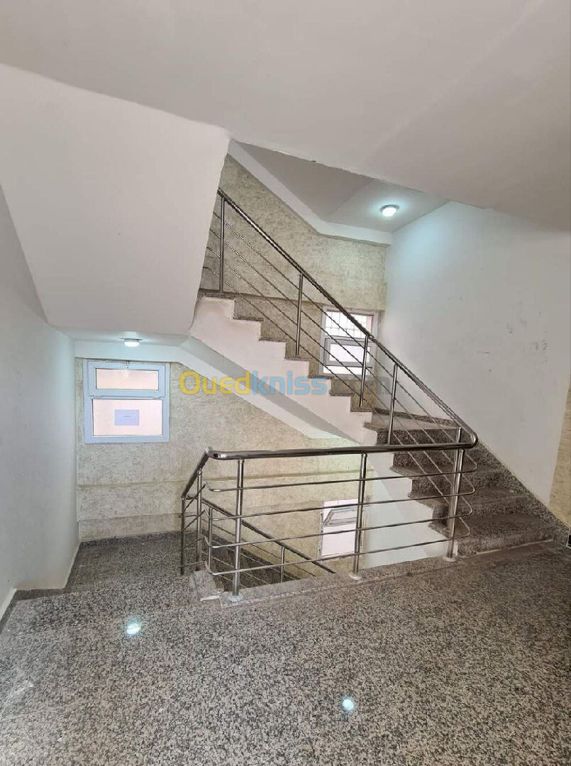 Vente Appartement F3 Alger Bordj el kiffan