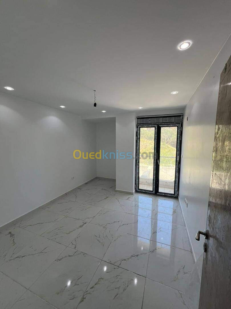 Vente Appartement F2 Alger Bordj el kiffan