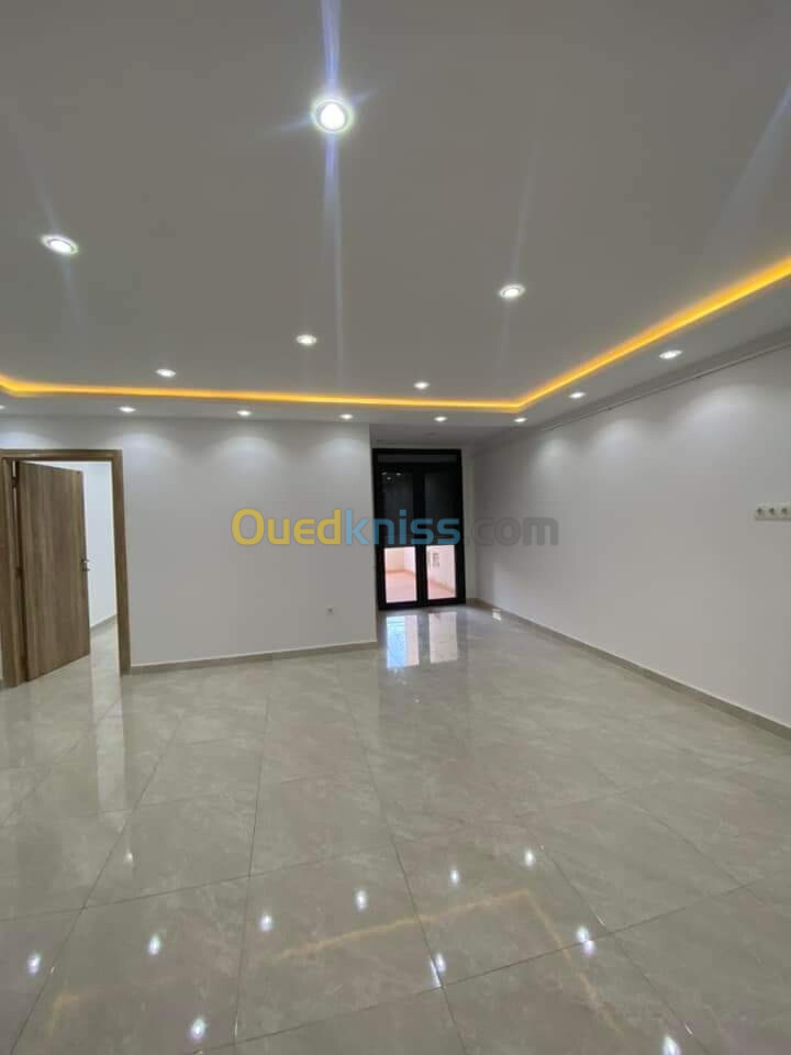 Vente Appartement F4 Alger Bordj el kiffan