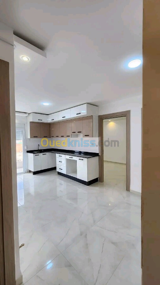 Vente Appartement F2 Alger Bordj el kiffan