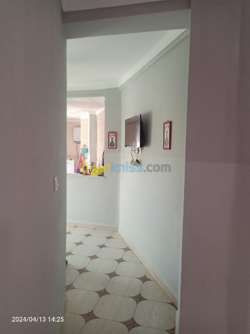 Location vacances Appartement F3 Tizi Ouzou Tigzirt