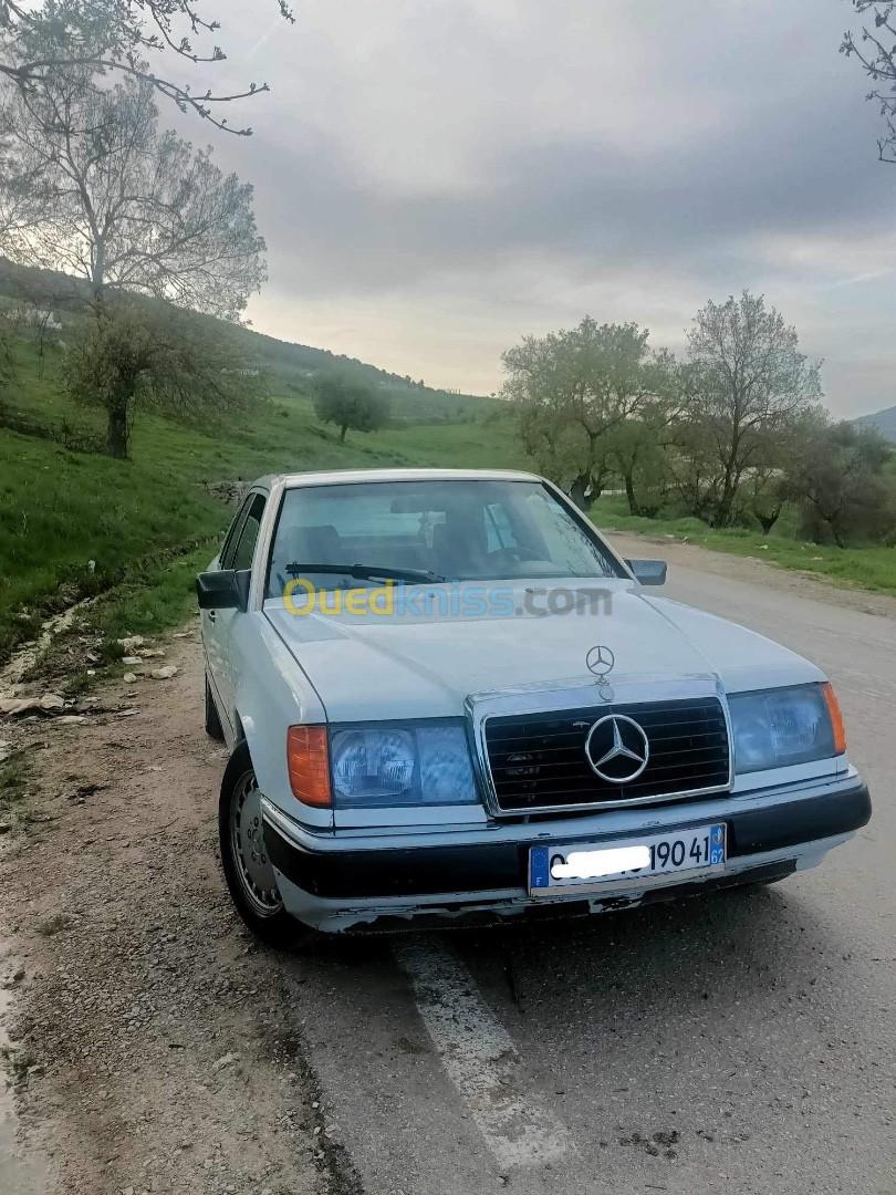 Mercedes 124 w 1990 300D