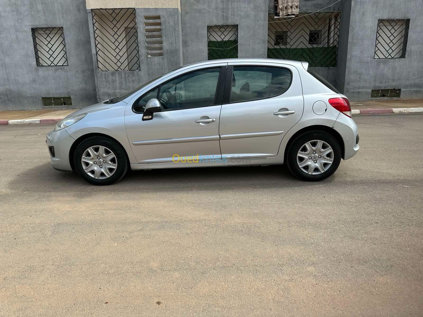 Peugeot 207 2013 207