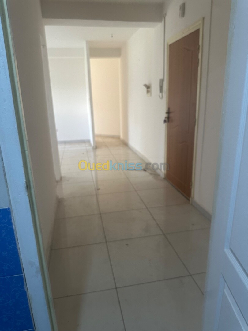 Location Appartement F3 Alger Birkhadem