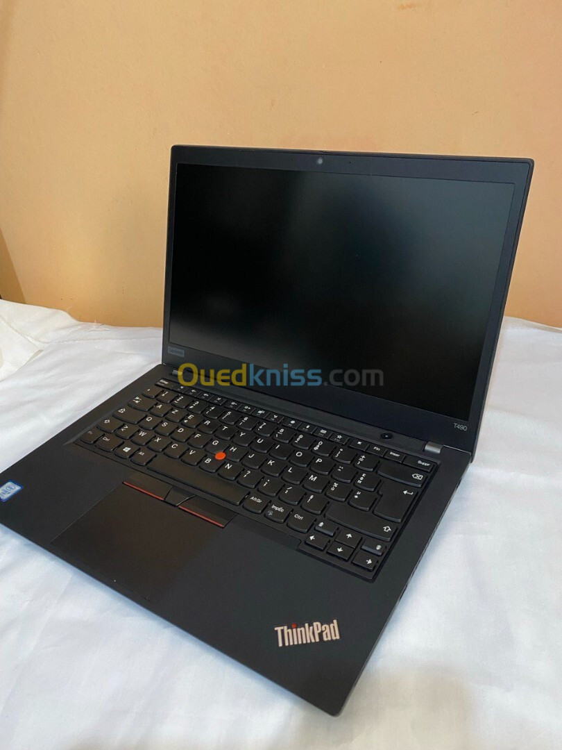 Lenovo Thinkpad T490 i5 8365U 8G 256 SSD 14" Full HD