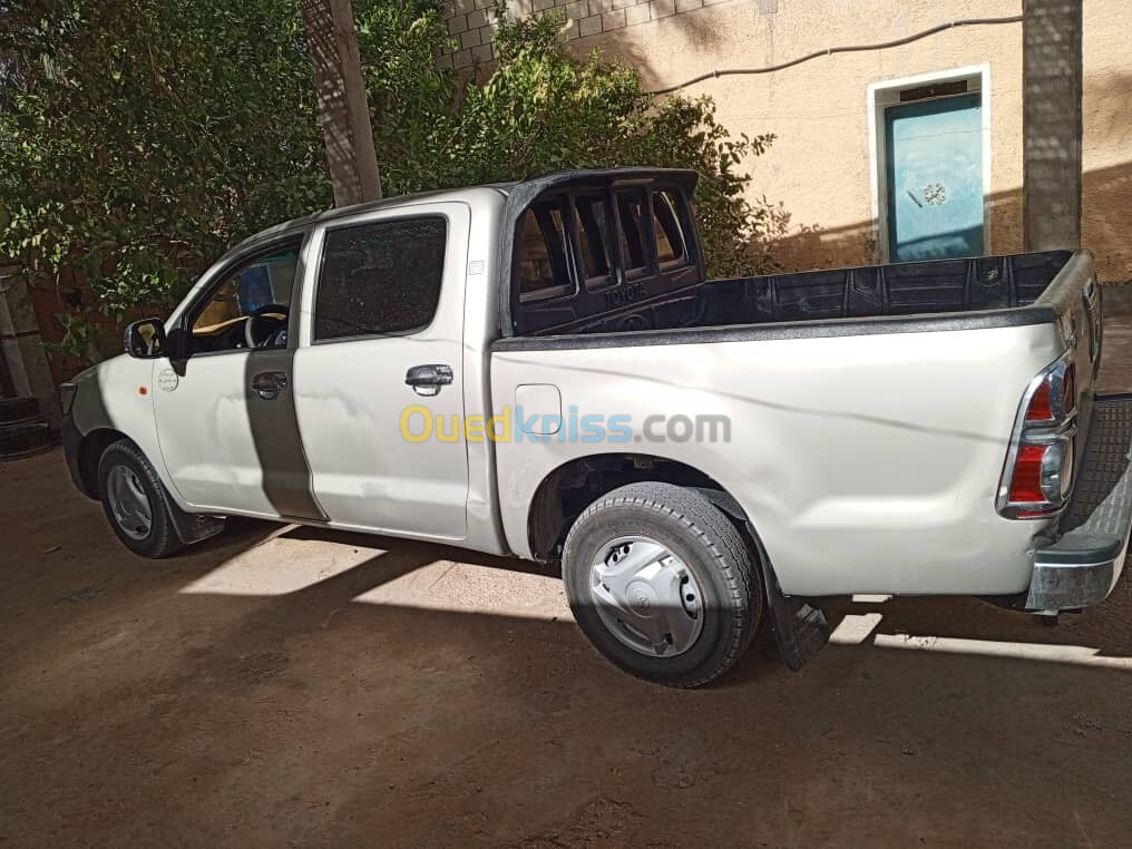 Toyota Hilux 2014 LEGEND SC 4x2