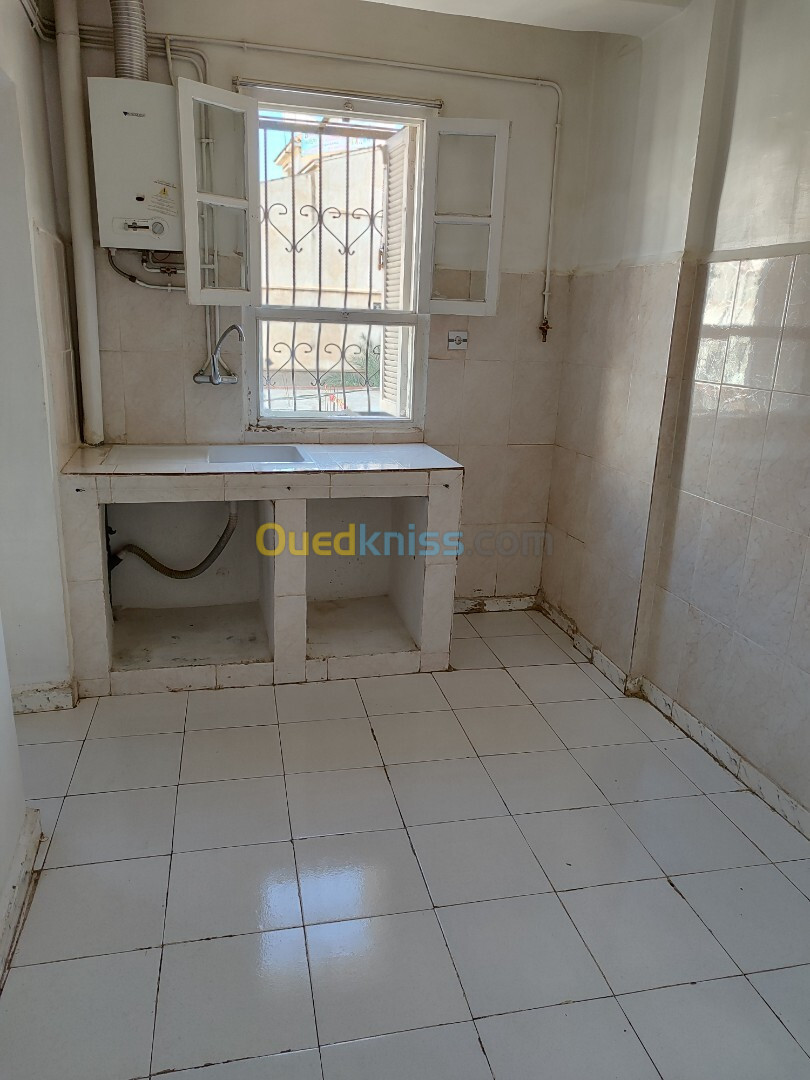 Location Appartement F2 Alger Cheraga