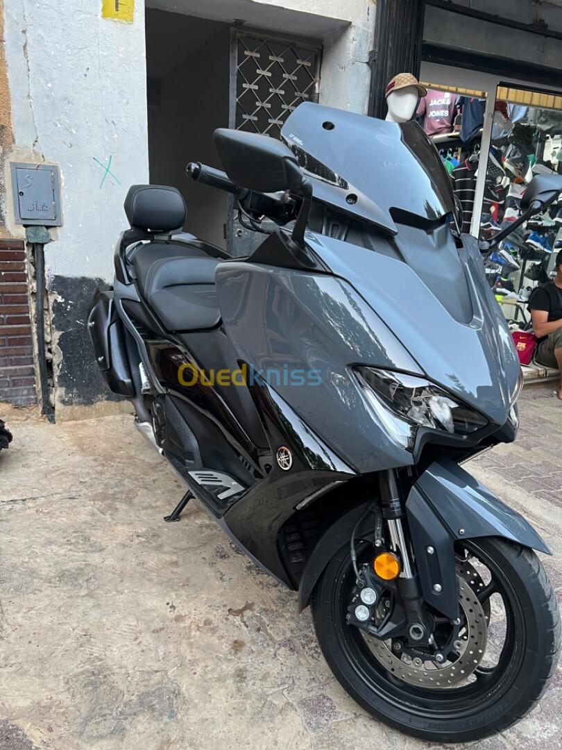 Yamaha Tmax 560 2021