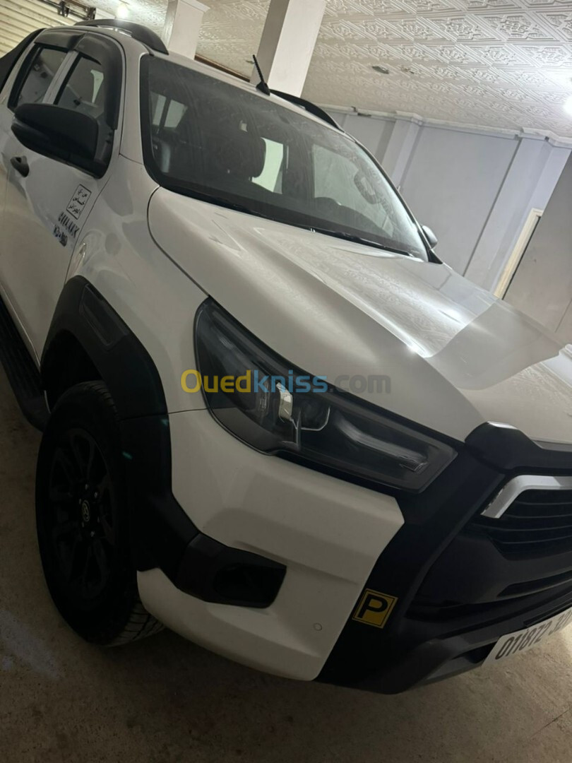 Toyota Hilux 2021 LEGEND DC 4x4