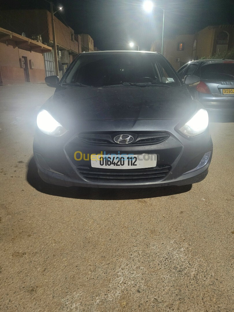 Hyundai Accent RB  4 portes 2012 Préstige