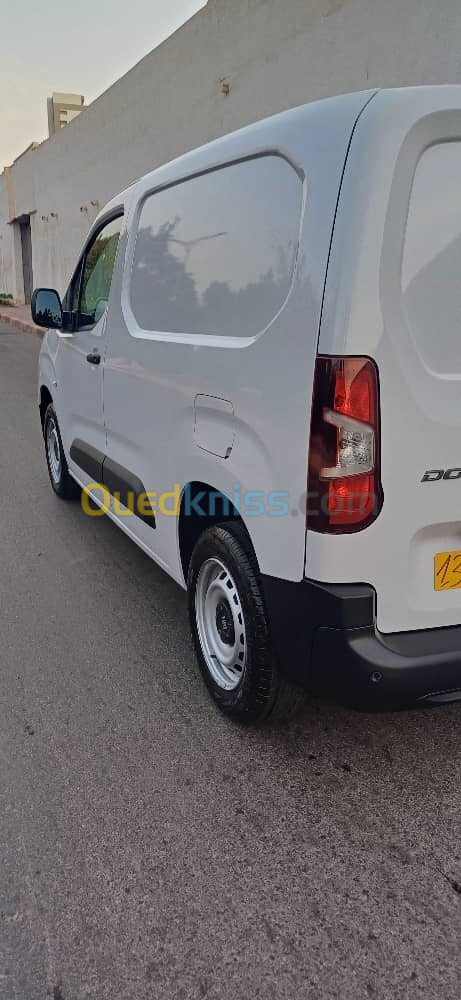 Fiat Doblo 2024 Doblo tolé