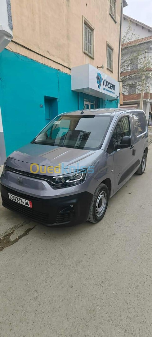 Fiat Doblo 2024 Dz