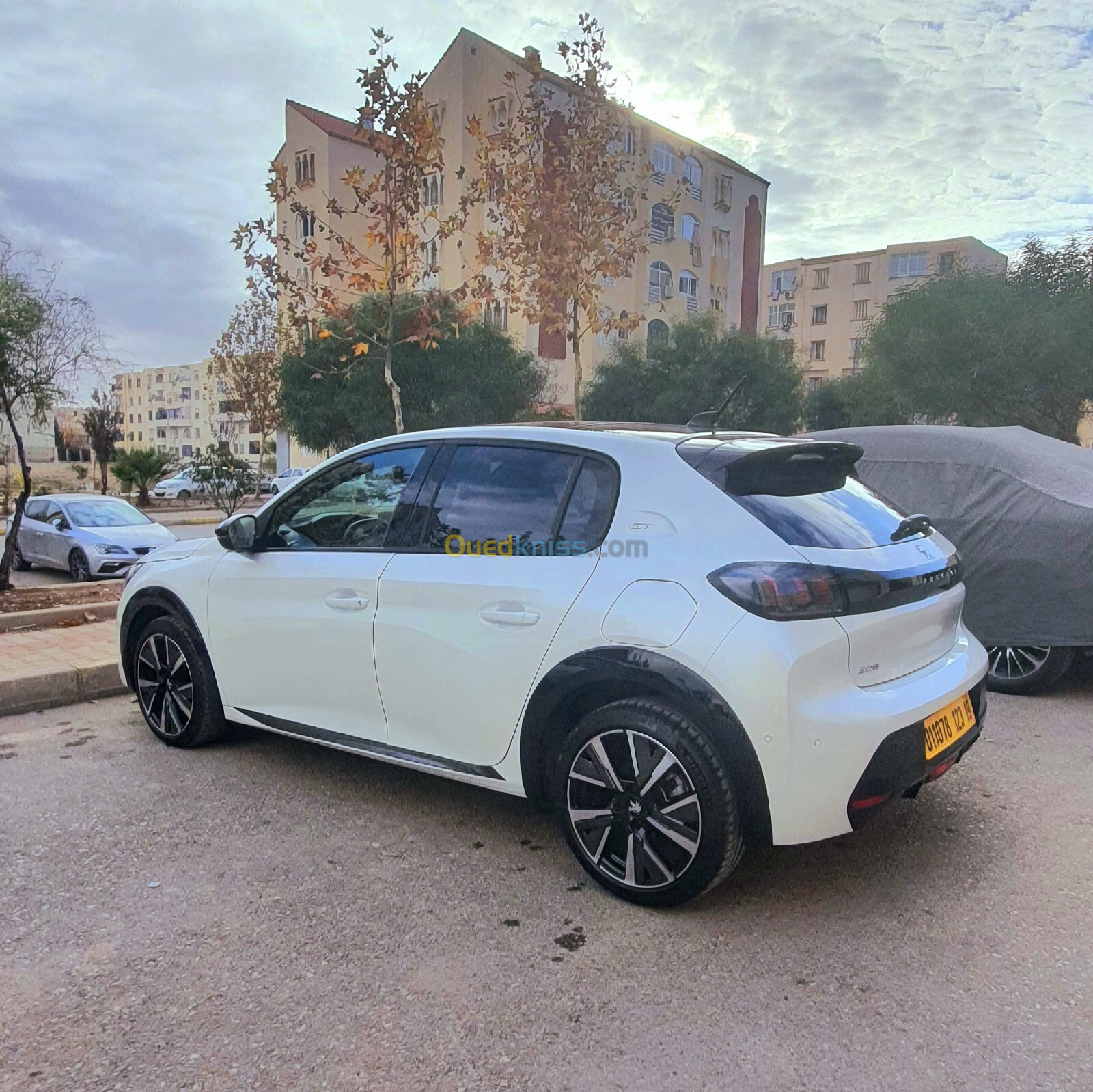 Peugeot 208 2023 GT