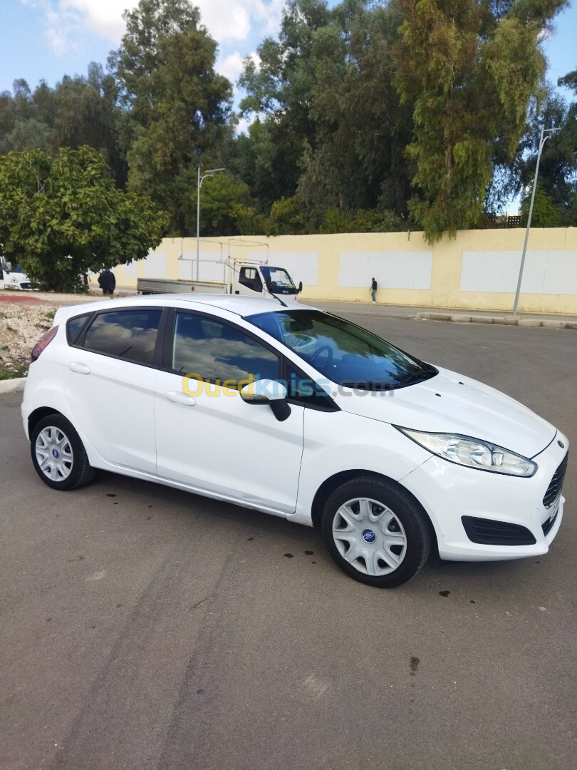 Ford Fiesta 2014 Trend Look