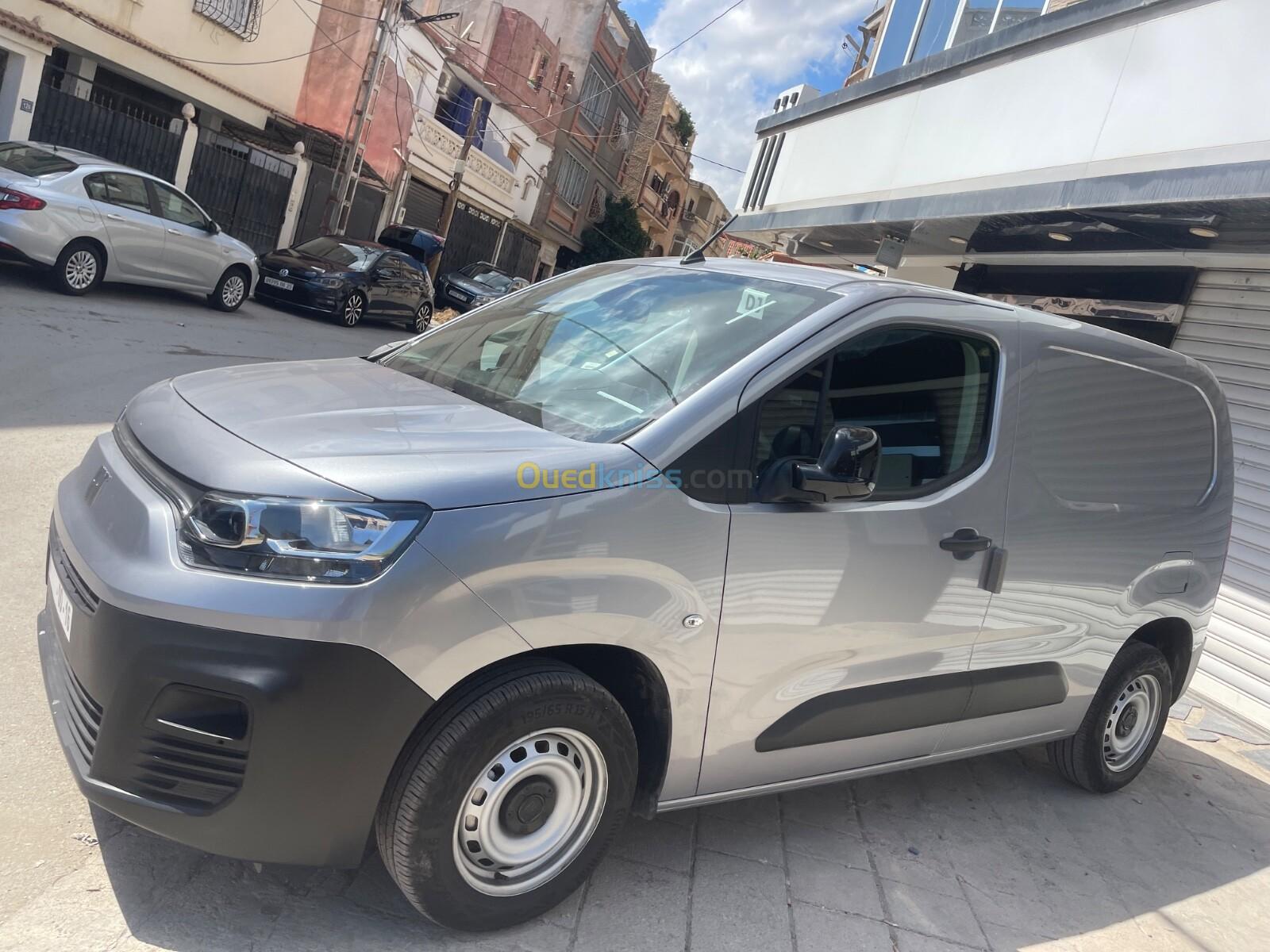 Fiat Doublo 2024 Italie