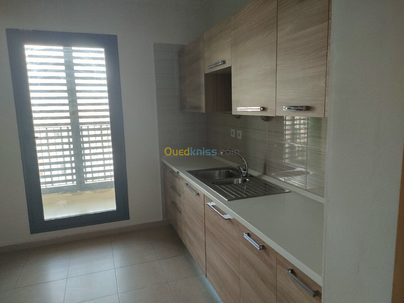 Location Appartement F5 Oran Bir el djir